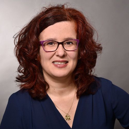 Daniella Cunha Teichert