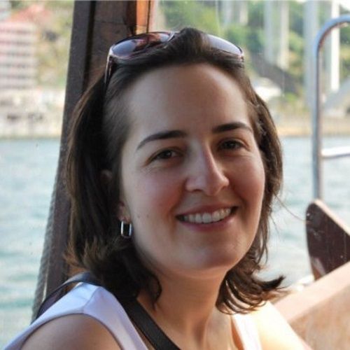 Inês Almeida Santos